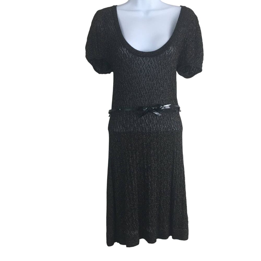 Kensie Lite-Knit Black and Gold Form Fitting Belted Midi-Dress Size Medim
